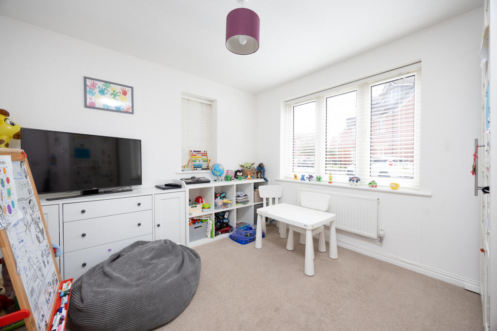 House in Castlemead, Trowbridge - View 5