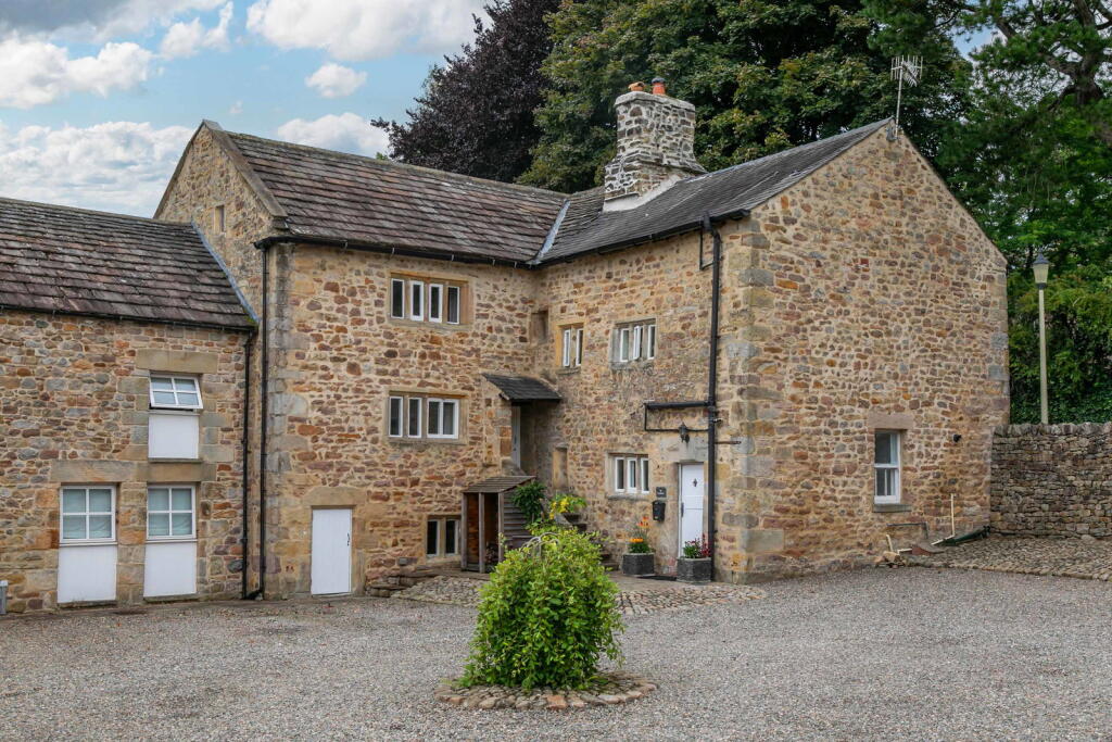 Main image of property: The Farmhouse, Town End Farm, Low Road, Halton, Lancaster, Lancashire, LA2 6NB