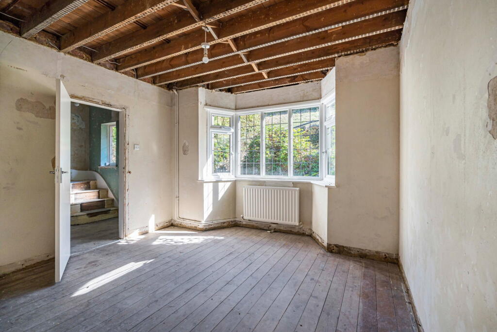 House in Guildford, Charlotteville - View 4