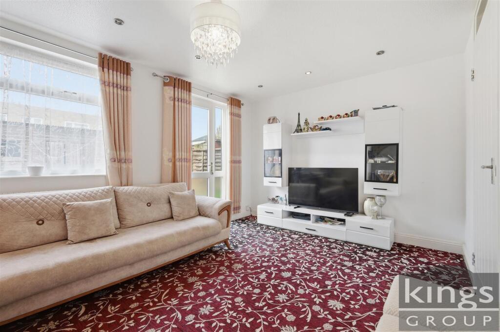 Old Road, Enfield London – pohled 4