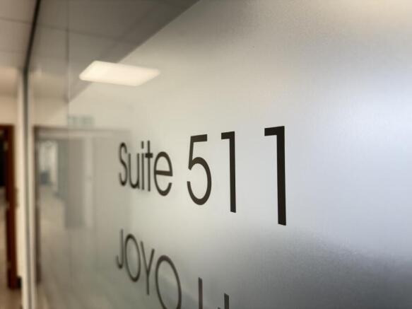 Suite 511