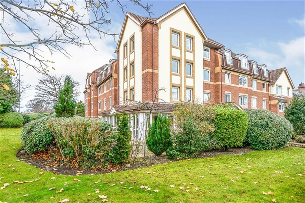 Main image of property: Swn-Y-Mor, Conway Road, Colwyn Bay, LL29