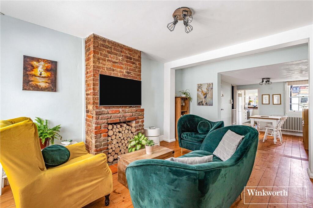 House in Sunningdale, Windsor and Maidenhead - View 2