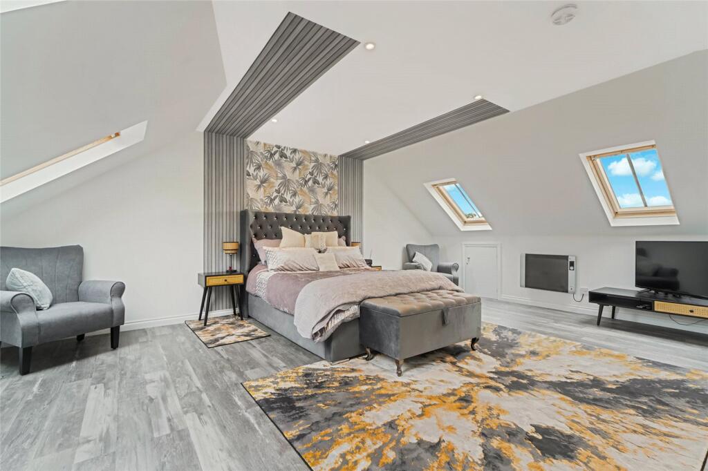 House in Tillicoultry, Clackmannanshire - View 3
