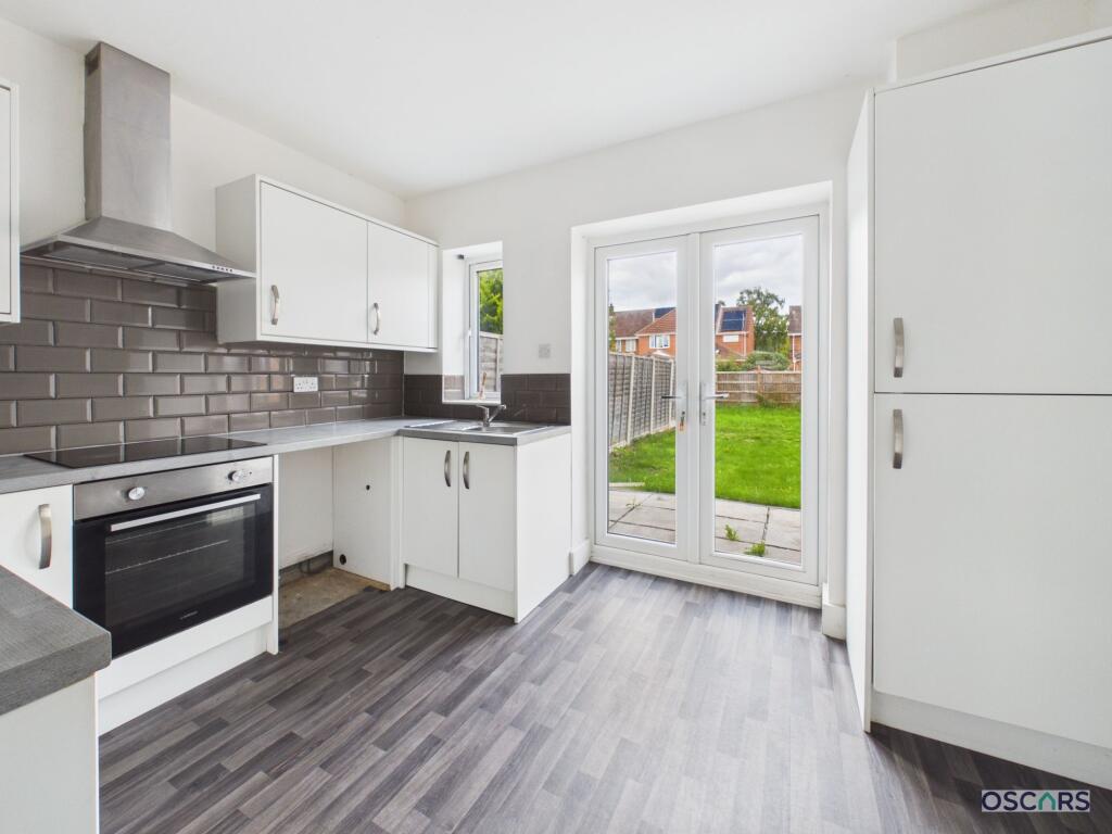 House in Hull - View 5