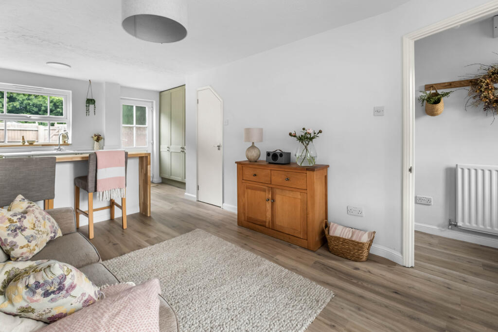 House in Bromsgrove - More