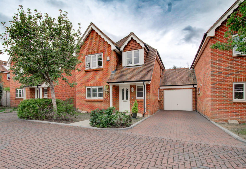 House in Winchester, Colden Common