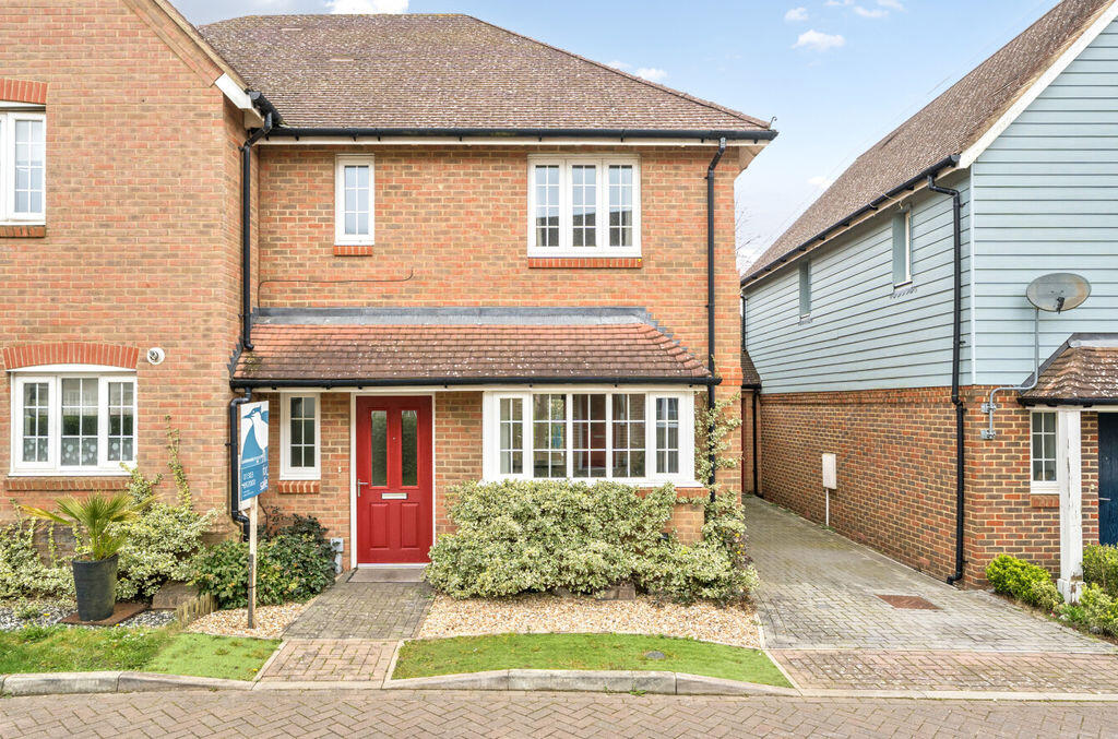 Main image of property: Hawkinge