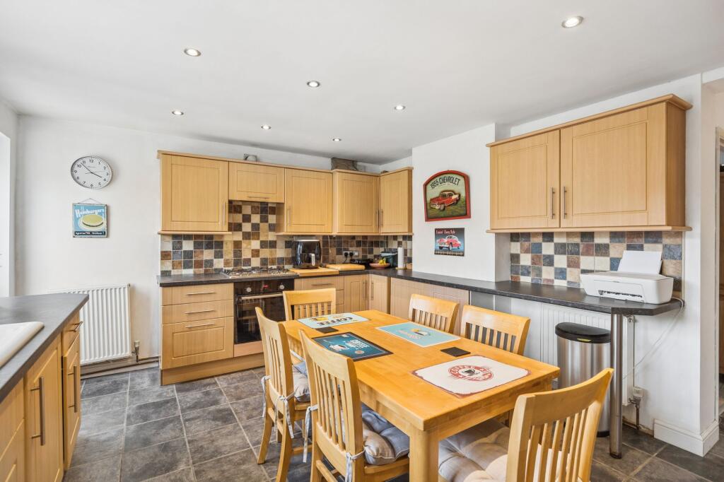 House in Watford - View 5