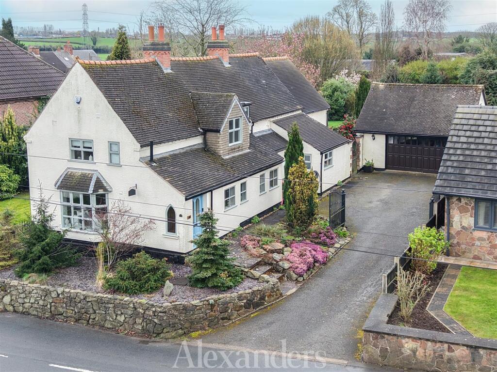 Main image of property: Manor Road, Donington Le Heath