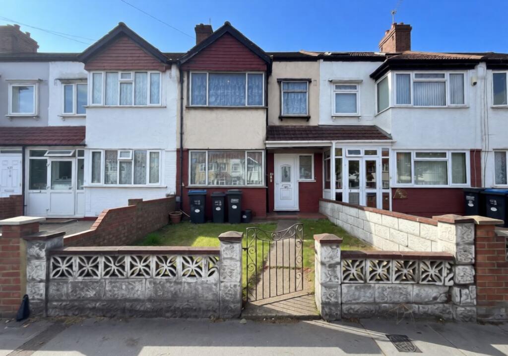 Main image of property: 617 Mitcham Road, Croydon, Surrey, CR0 3AF