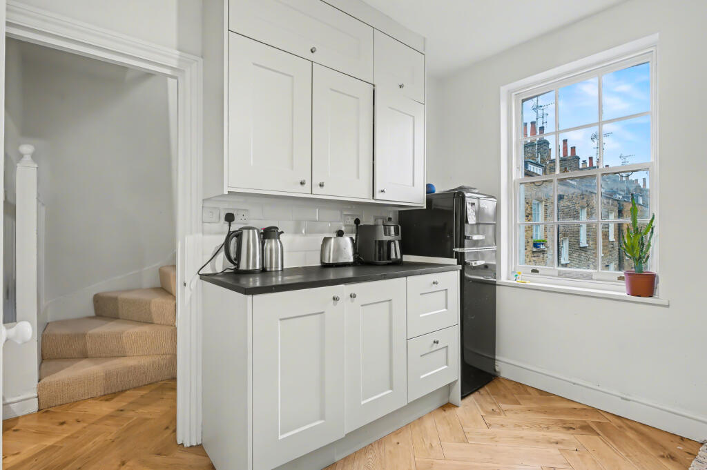 Gray'S Inn Road, Bloomsbury, WC1X - View 6