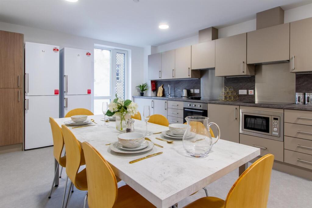 1 bedroom flat share for rent