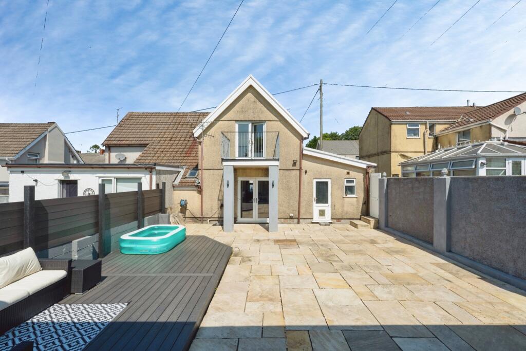 Main image of property: Iscoed Road, Hendy, Pontarddulais, Swansea, SA4