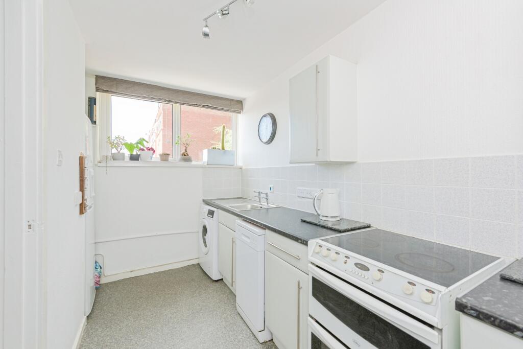 Apartment in Kingsbury, Kingsbury CP - View 5