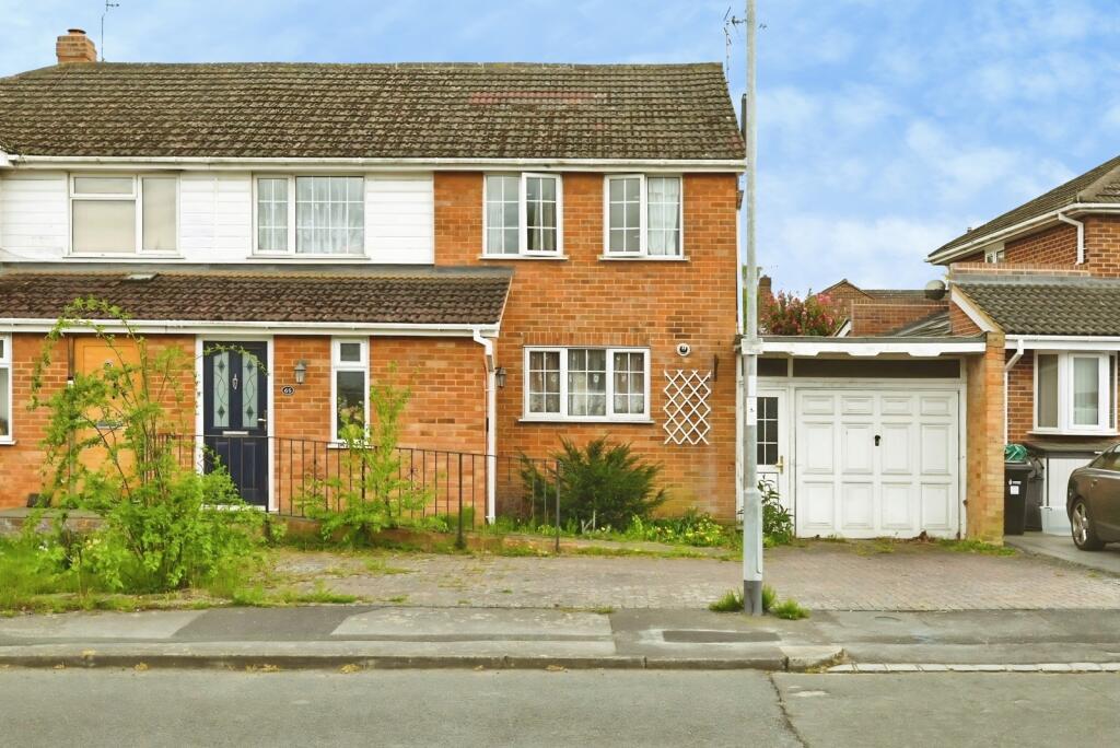 Main image of property: Malone Road, Woodley, Reading