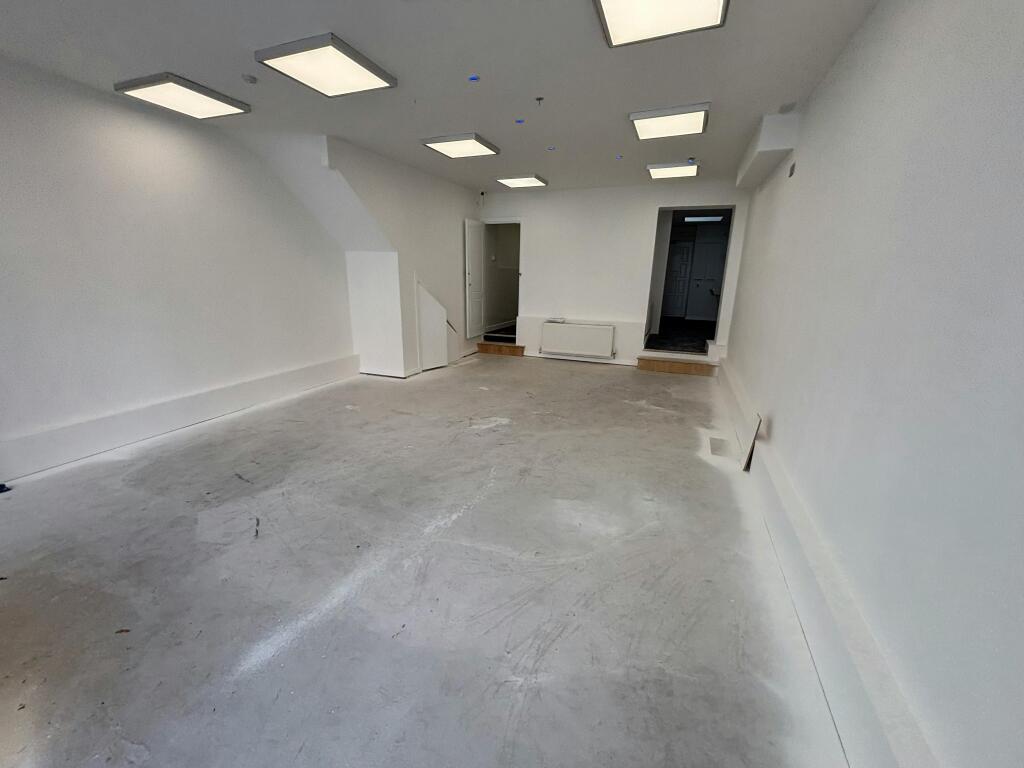 275 Charminsterd rd -5.jpg