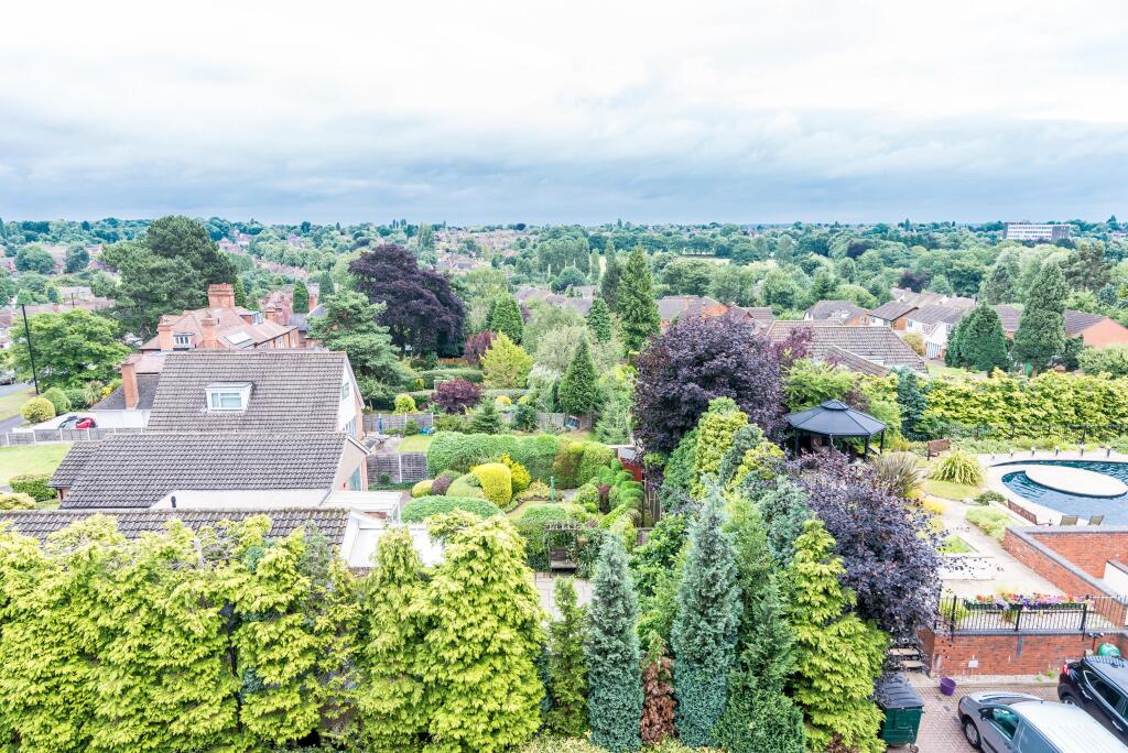 Apartment in Sutton Coldfield, Maney - View 5