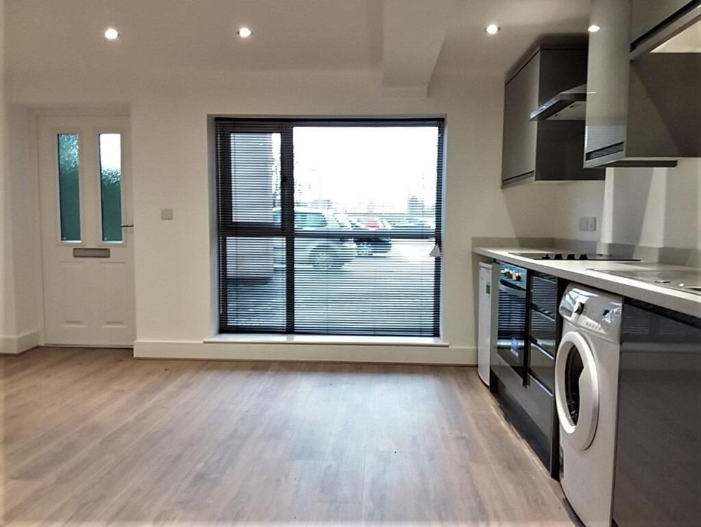 Apartment in Stafford, Staffordshire - View 5