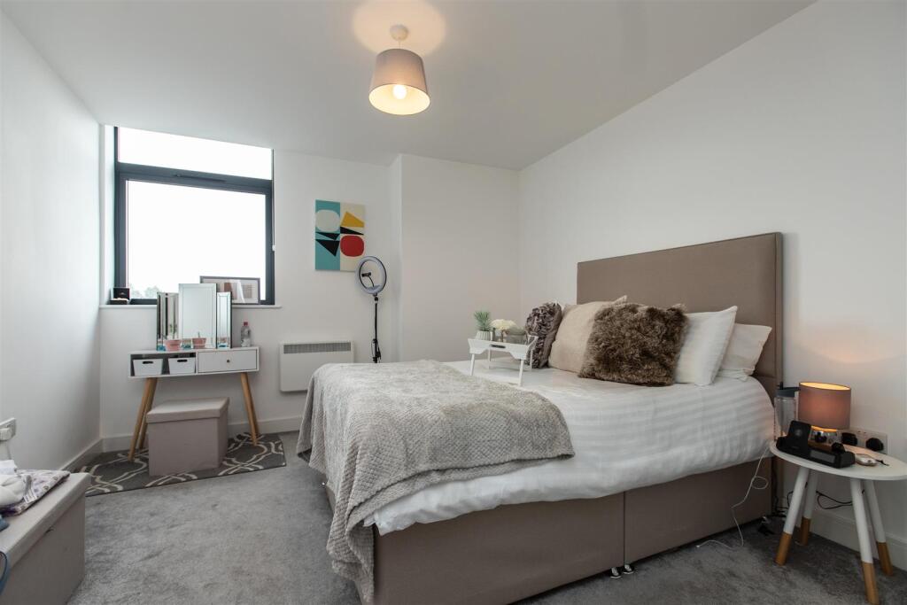 Additional image 12 of High Street, Harborne, Birmingham, B17