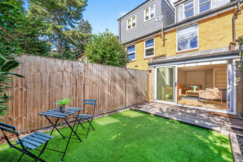 House in London - More