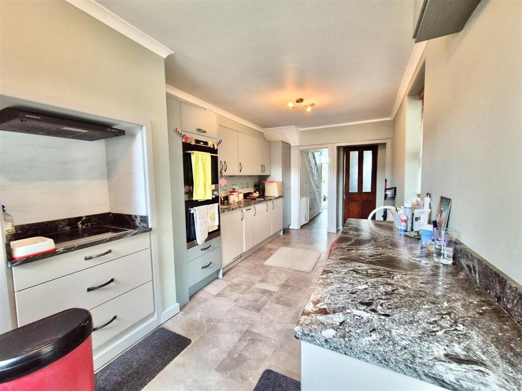 Wellington Road, Porthleven, Cornwall - View 4