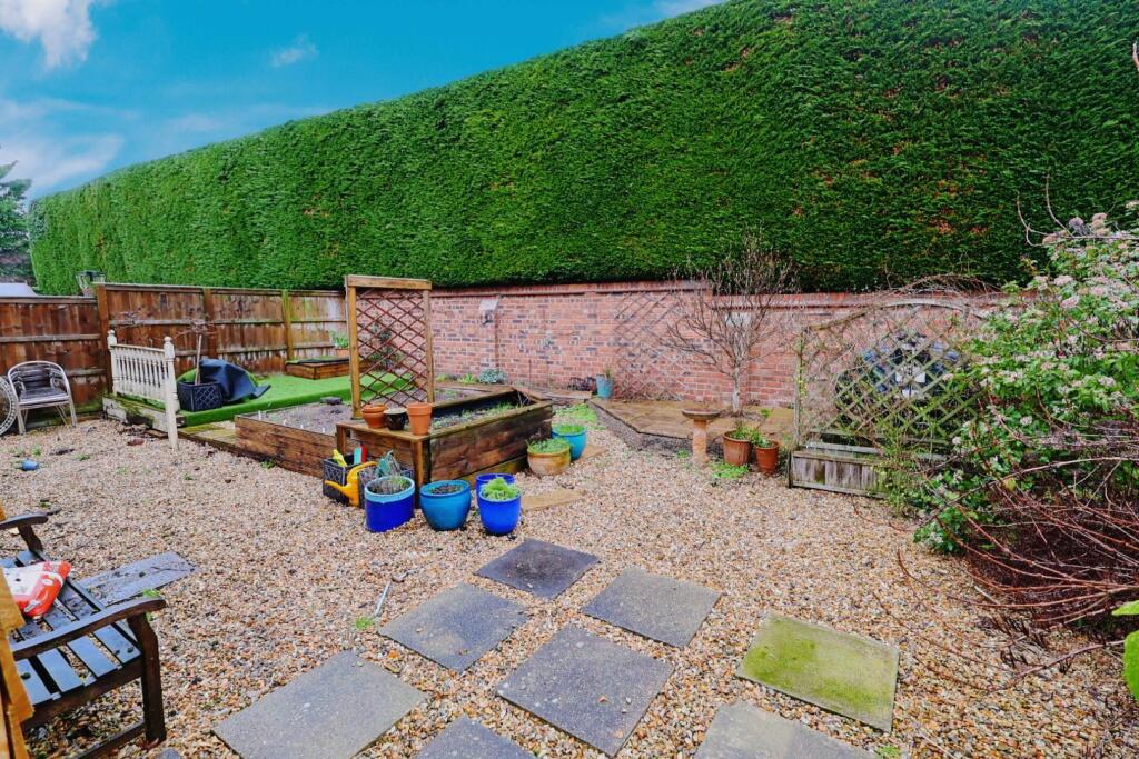 Quarry Hill, Farndon, Chester photo 2