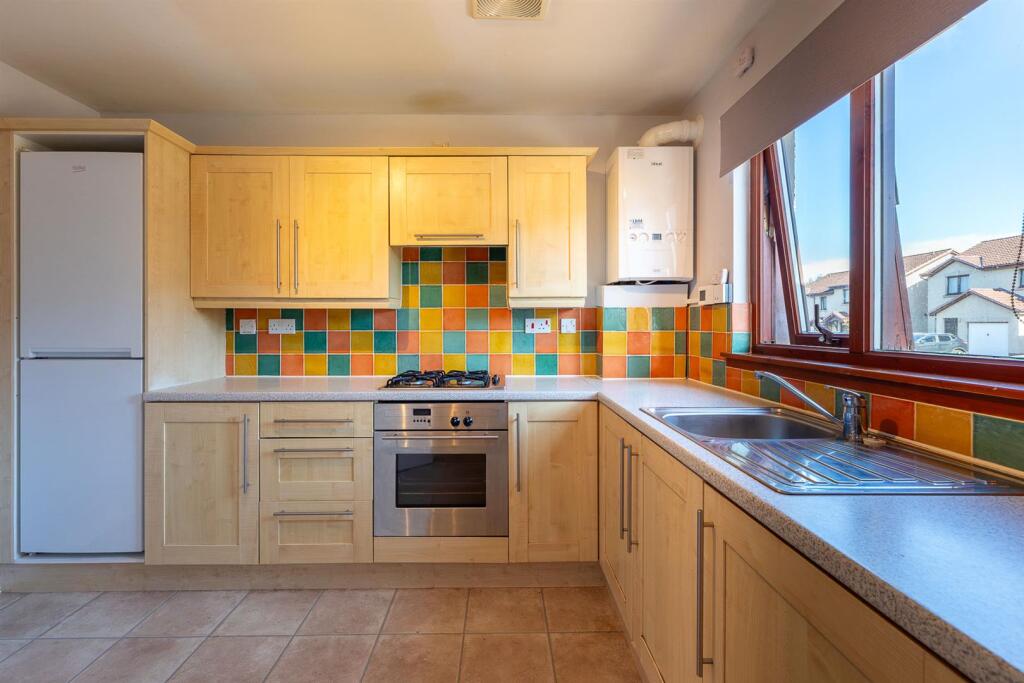 House in Perth - View 4
