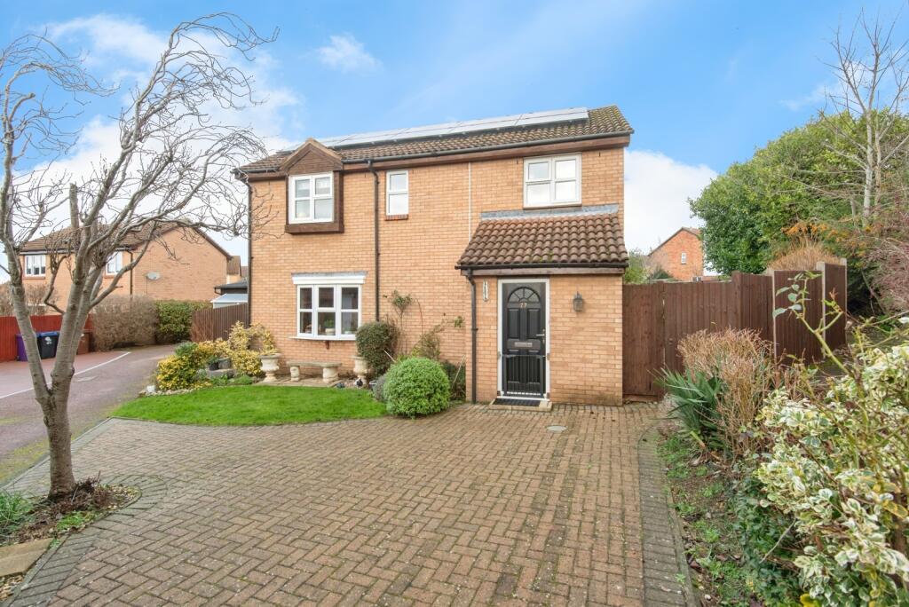 Main image of property: Sanderling Close, Letchworth Garden City, Hertfordshire, SG6