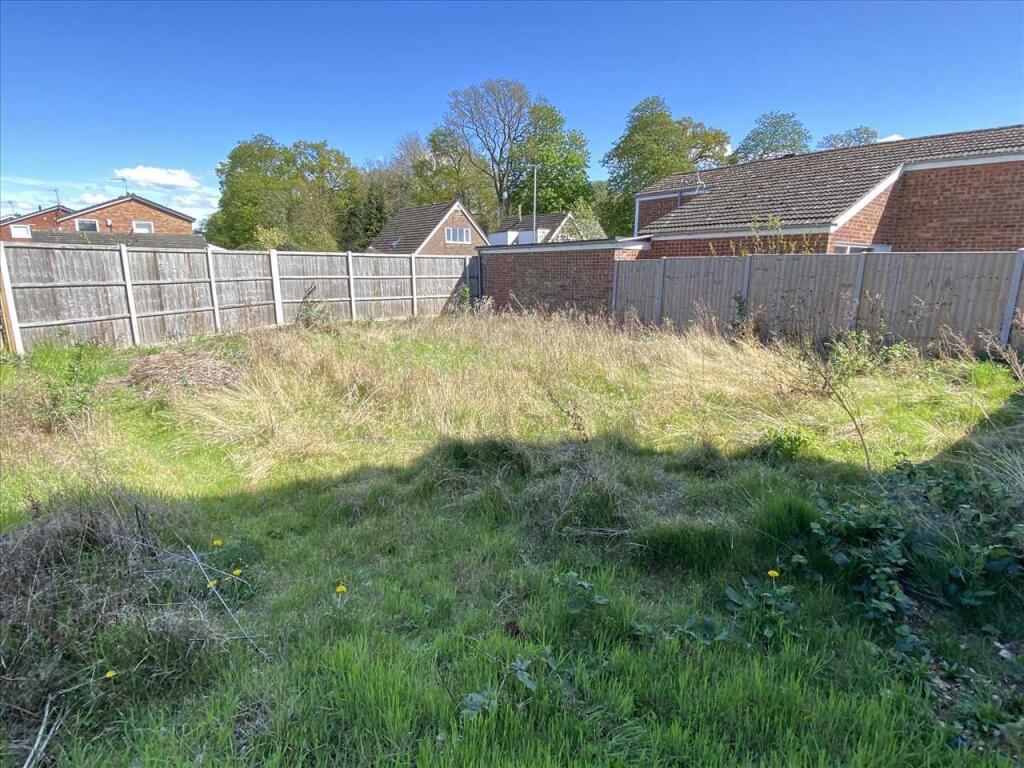 Building Plot, adj to 9 Ancaster Drive, Sleaford - View 2