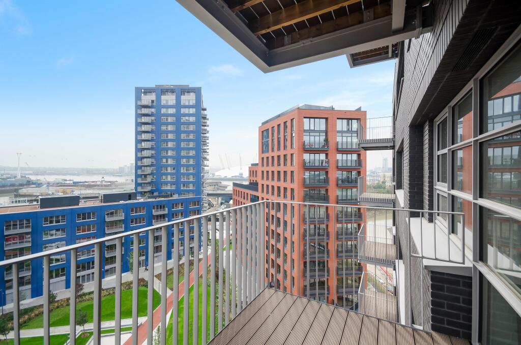 Apartment in London, London City Island, Blackwall - View 4