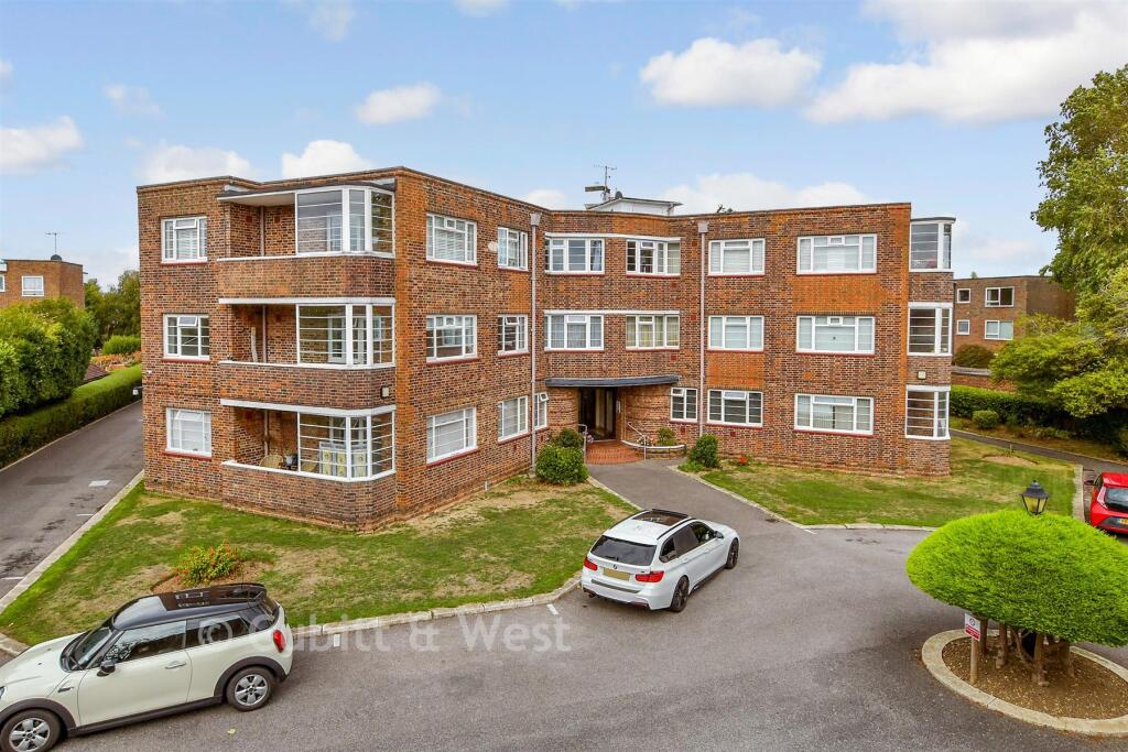 Apartment in Worthing, West Sussex