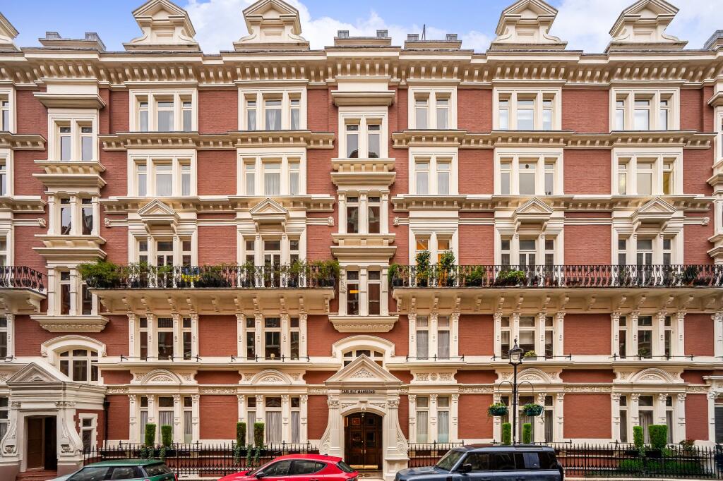 Main image of property: Carlisle Mansions, 
Carlisle Place, SW1P
