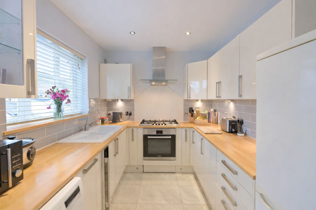 House in Henlow, Central Bedfordshire - View 2