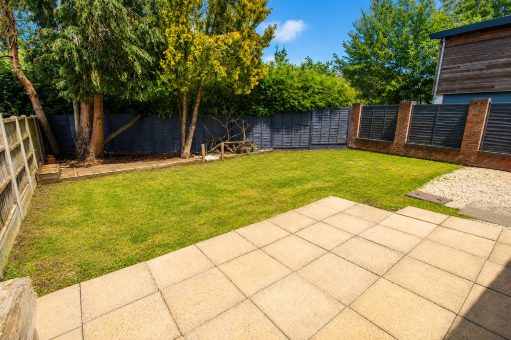 House in Rugby, Overslade - View 2