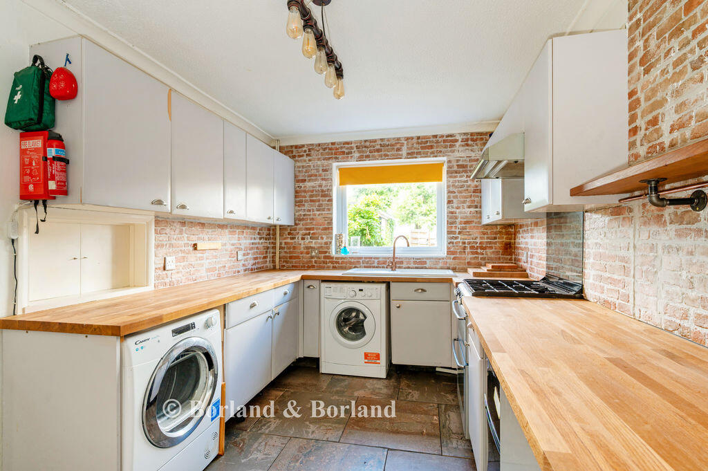 House in Havant, Emsworth - View 4