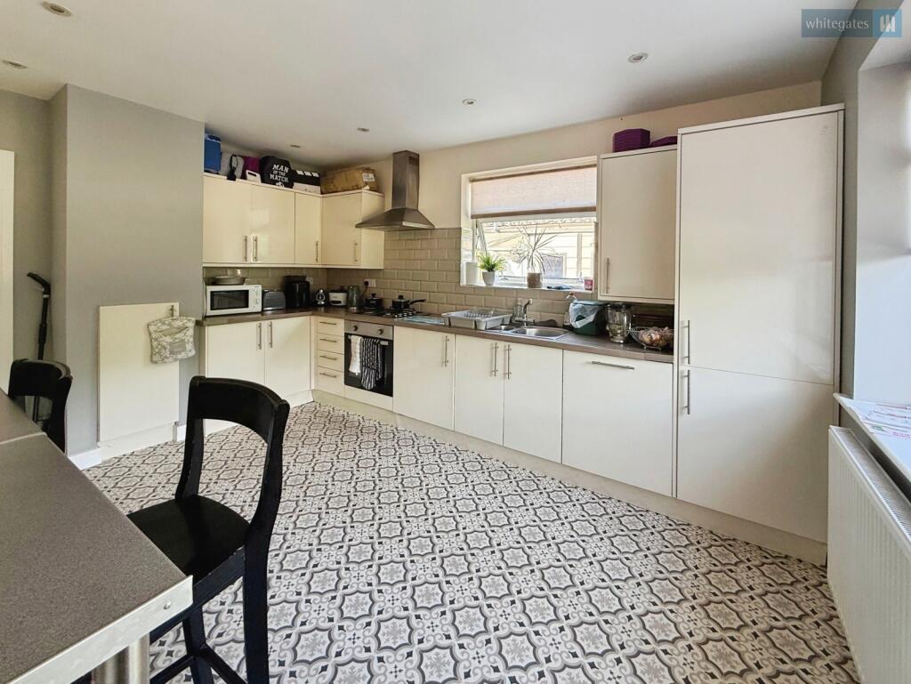 House in Crewe, Coppenhall - View 4