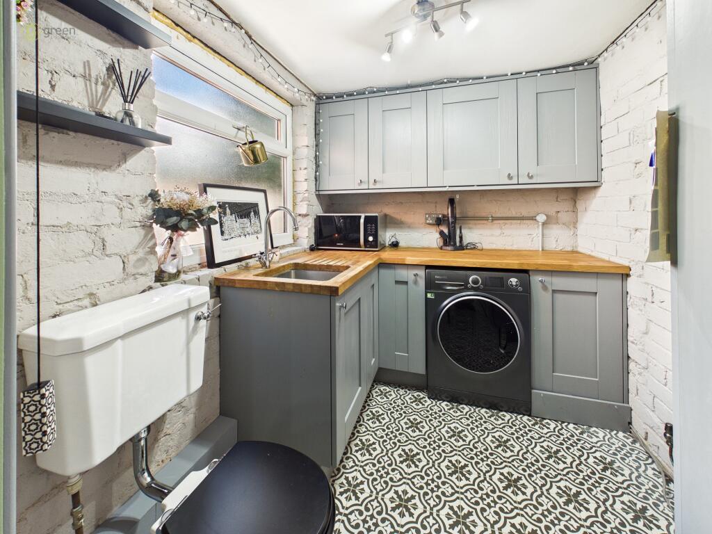 House in Sutton Coldfield, Wylde Green - View 5