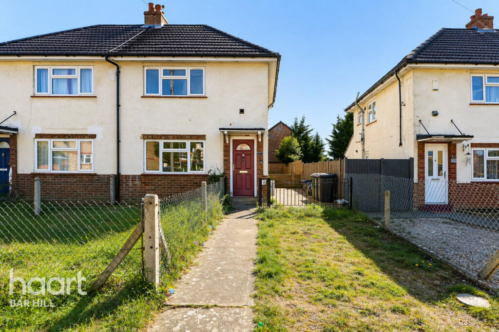 Pear Tree Close, Huntingdon photo 2