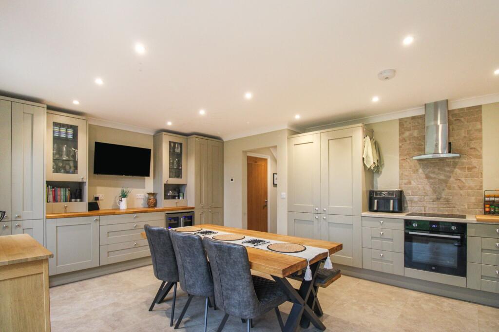 Stretham Road, Wilburton, Ely photo 3