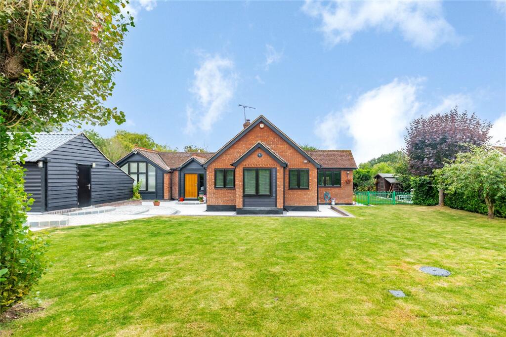 Main image of property: The Chase, Wickford, Essex, SS12