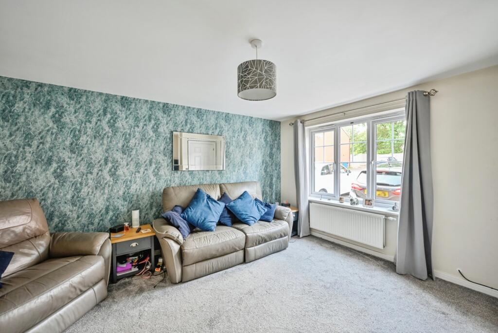 House in Stafford, Doxey - View 4