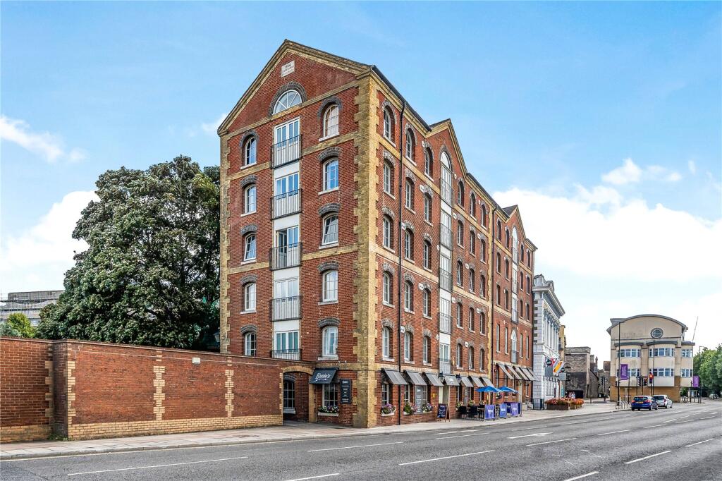 Main image of property: Porters House, Town Quay, SO14