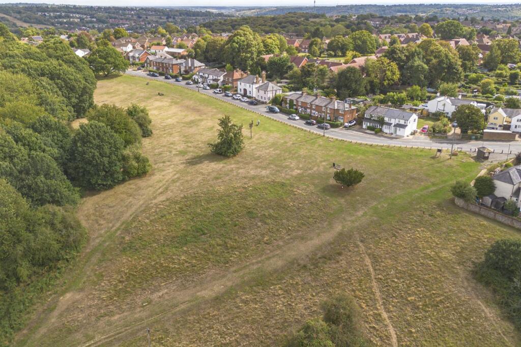 House in Downley, Buckinghamshire - View 5