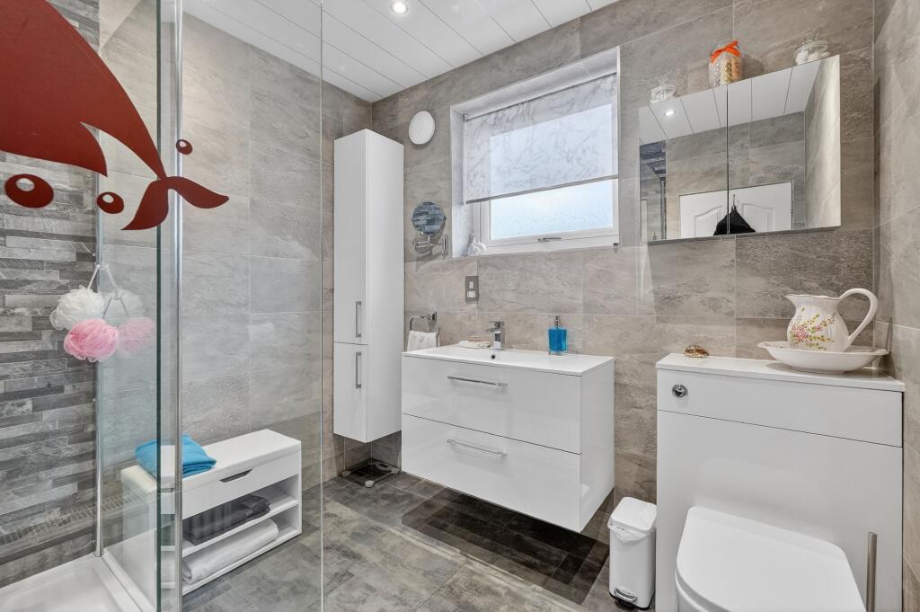 41 Loudoun Avenue, Galston, KA4 8DD photo 2