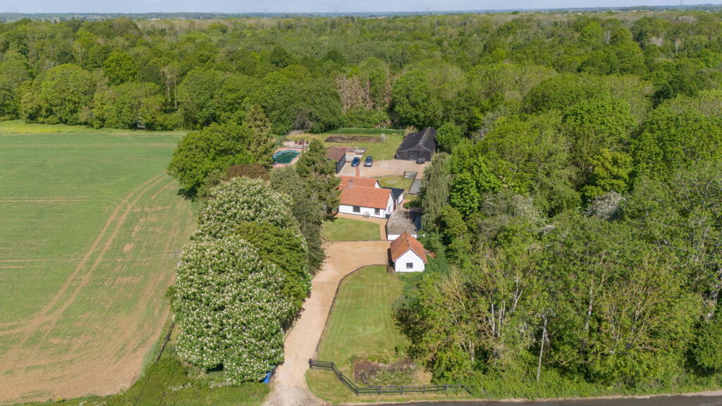 Main image of property: Becky's Farm, Raydon