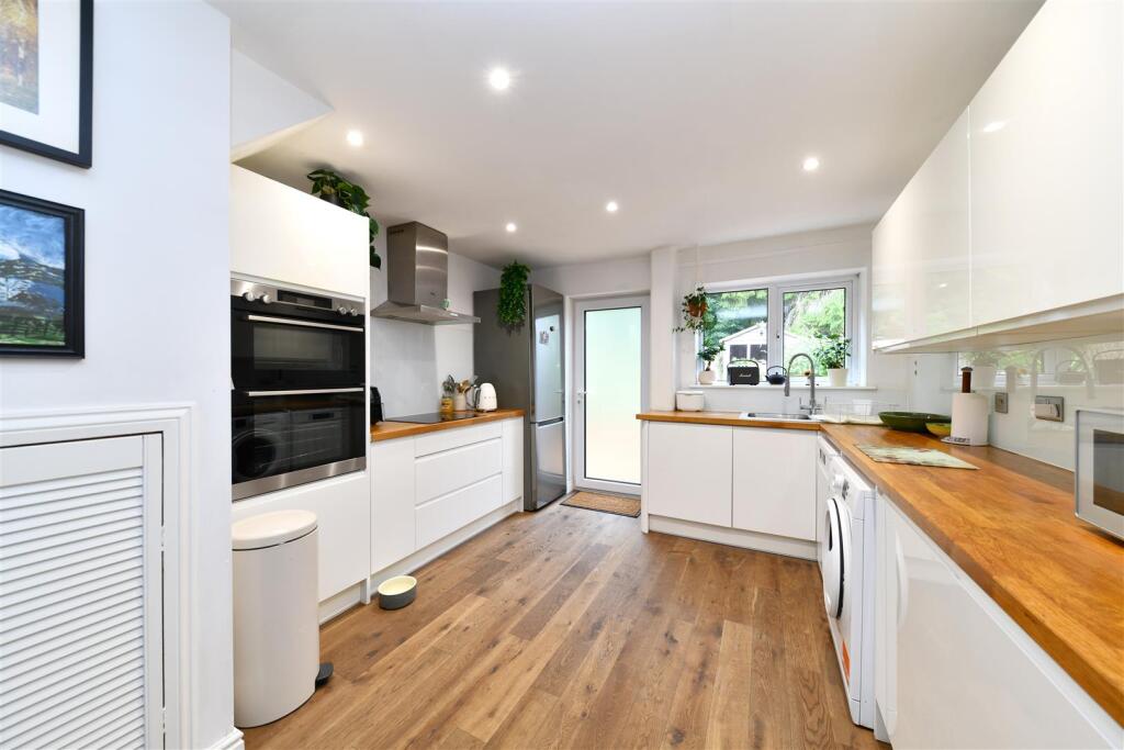 House in Stevenage - View 4