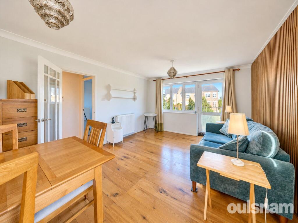 Apartment in Worcester - View 5