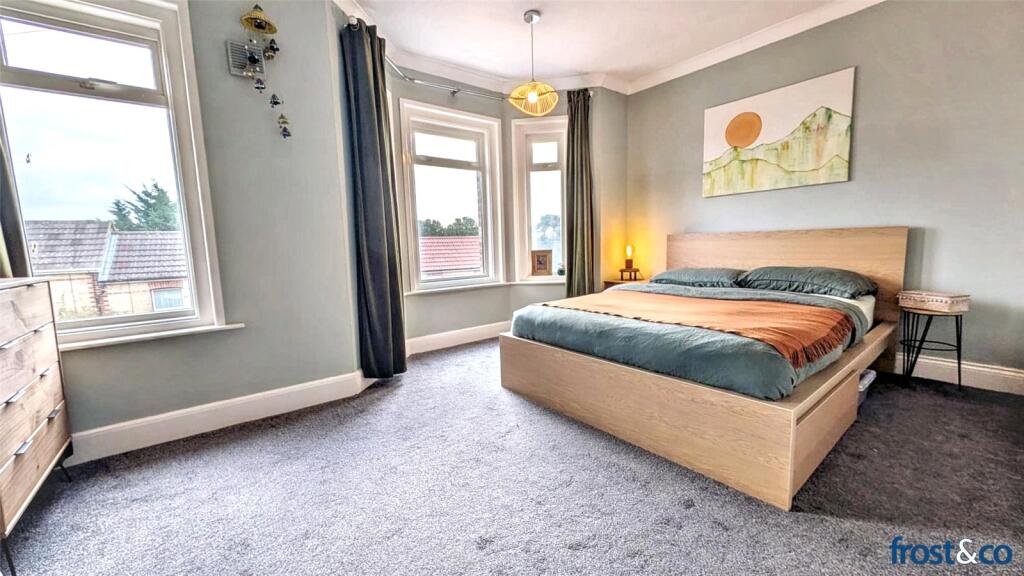 House in Poole, Rossmore - More