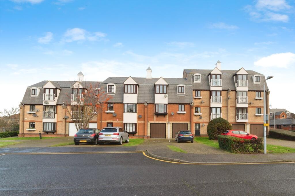 Main image of property: Chalk Court, Jetty Walk, Grays, Essex, RM17